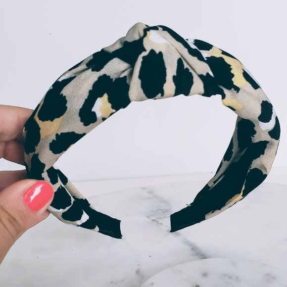 5 for $25 Leopard Print Knot Decor Headband - Picture 5 of 6